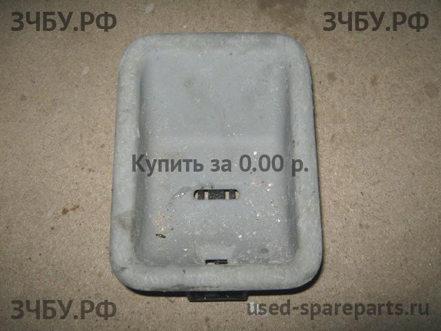 Honda Pilot (2) Пластик салона