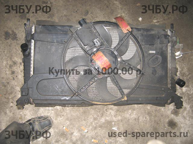 Ford Focus 2 Диффузор вентилятора