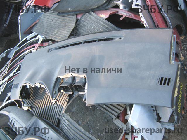 Toyota Corolla (E14 - E15) Торпедо