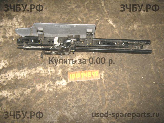 Определить Определить Крепление сиденья