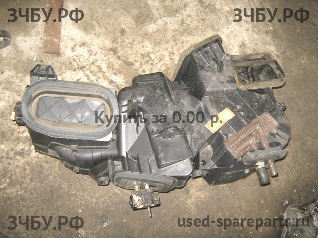 Chrysler Concorde 2 Корпус отопителя (корпус печки)