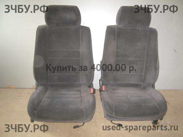 Subaru Legacy 1 (B10) Сиденья (комплект)