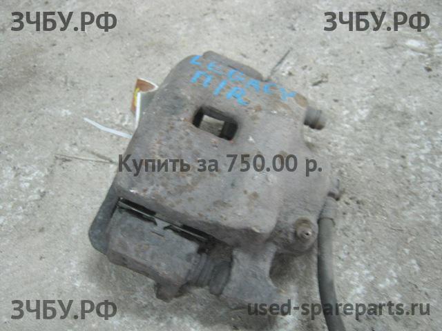 Subaru Legacy 1 (B10) Суппорт передний правый (в сборе со скобой)