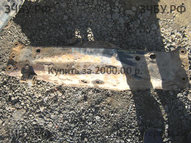 Subaru Legacy 1 (B10) Балка задняя поперечная