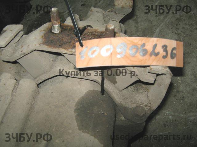 Subaru Legacy 1 (B10) Опора КПП