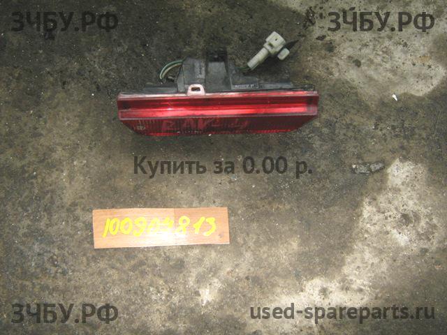 Toyota RAV 4 (1) Фонарь задний (стоп сигнал)