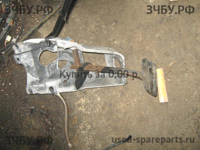 Mazda Navajo Педаль тормоза