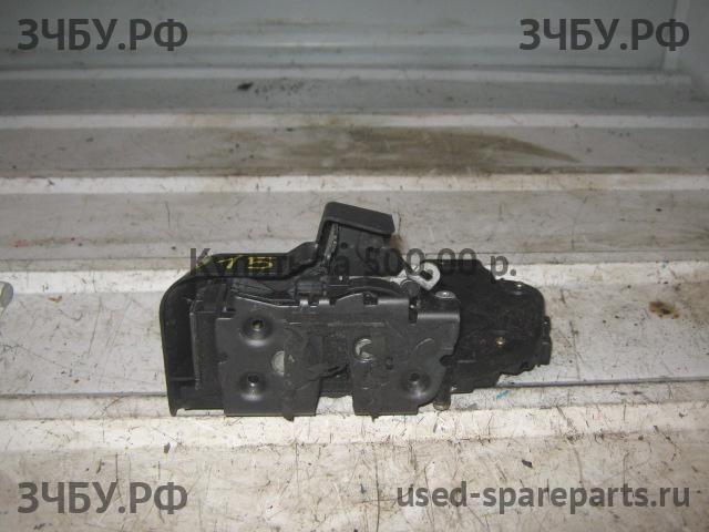 Ford Focus 2 Замок двери передней правой