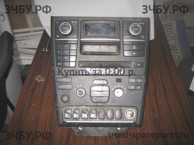 Volvo XC-90 (1) Магнитола