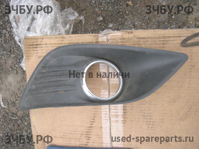 Ford Focus 2 (рестайлинг) Накладка