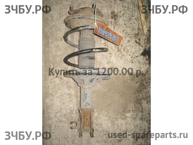 Mazda 626 [GE] Стойка передняя левая (в сборе)