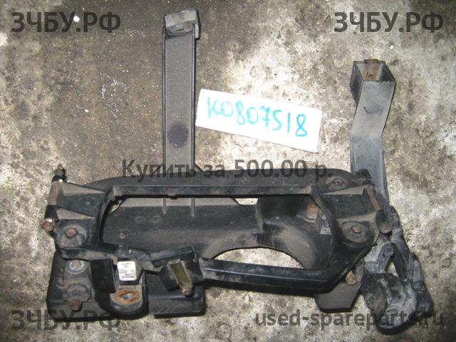 Dodge Intrepid 1 Кронштейн