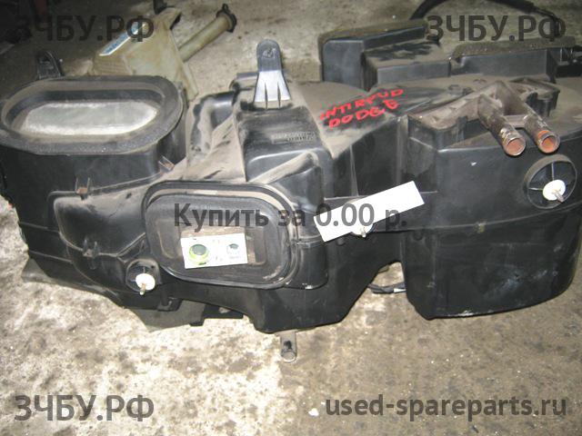 Dodge Intrepid 1 Корпус отопителя (корпус печки)