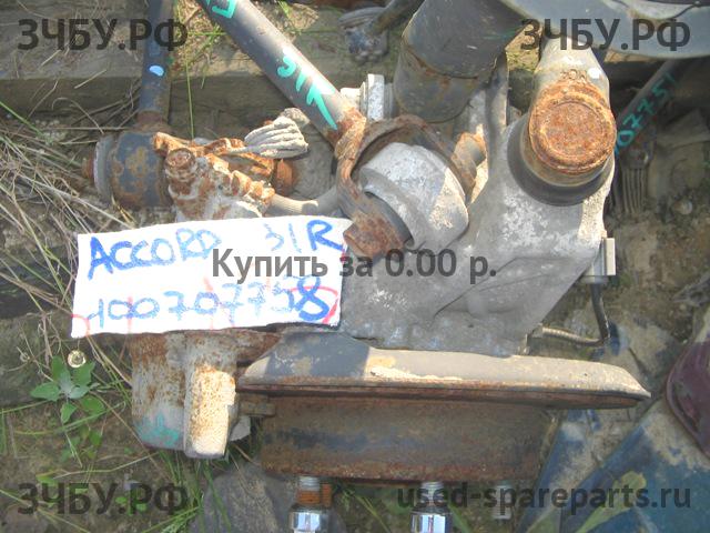 Honda Accord 7 Кулак задний правый
