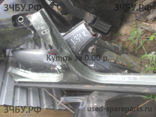Volkswagen Passat B5 Элемент кузова