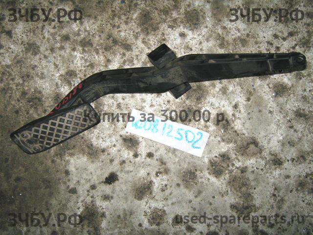 Audi 80/90 [B3] Педаль газа