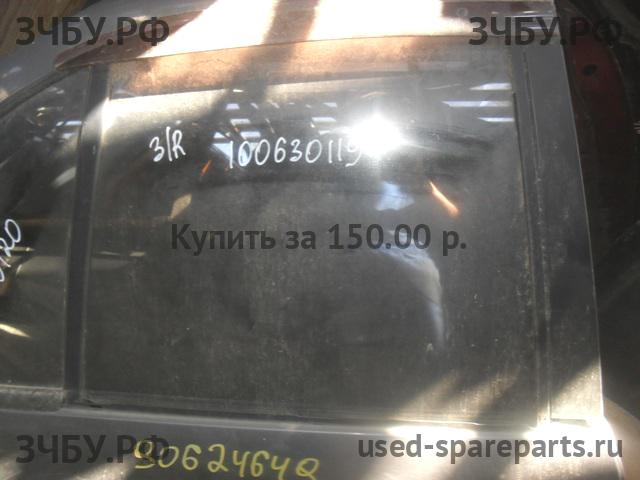 Nissan Primera P10 Стекло двери задней правой