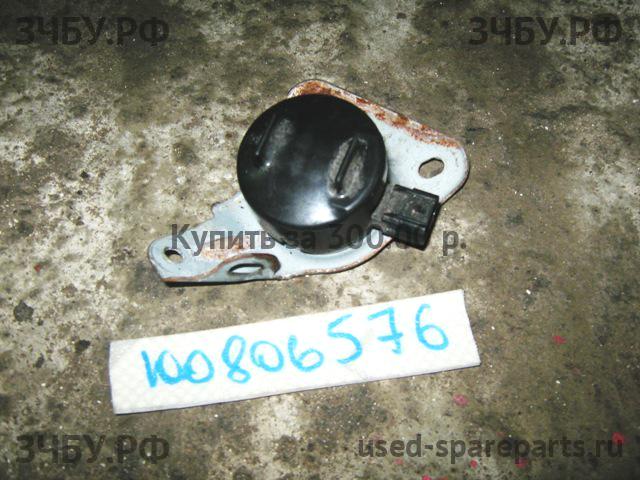 Lexus GS (3) 300/400/430 Кнопка многофункциональная