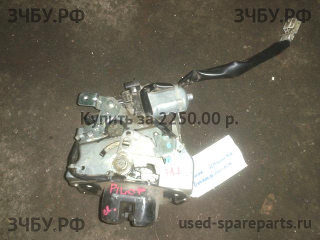 Honda Pilot (2) Замок багажника