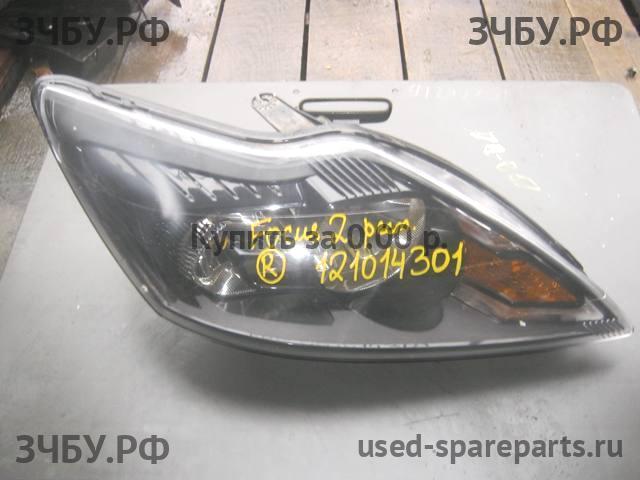 Ford Focus 2 (рестайлинг) Фара правая