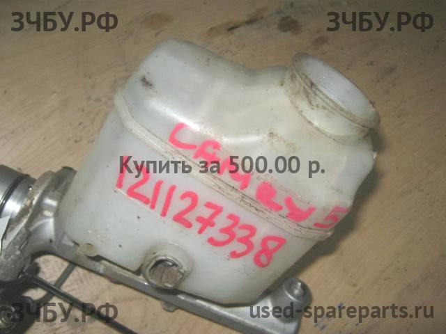 Toyota Camry 5 (V30) Бачок главного тормозного цилиндра