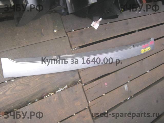 Porsche Cayenne 1 (955/957) Накладка на дверь багажника