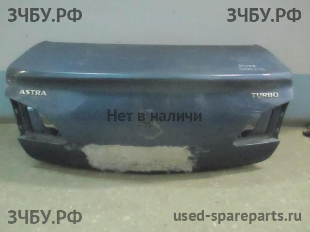 Opel Astra J Крышка багажника