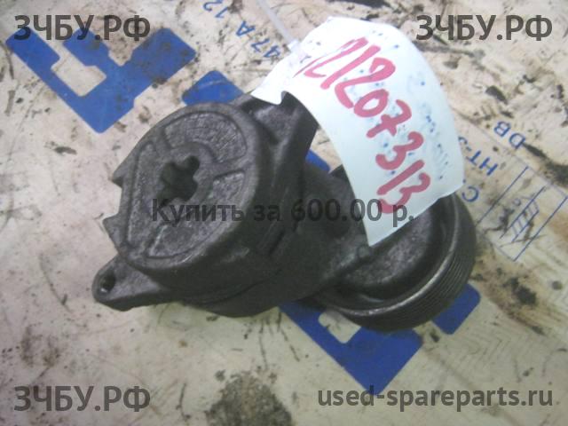 Mazda 3 [BK] Кронштейн ролика натяжения ремня