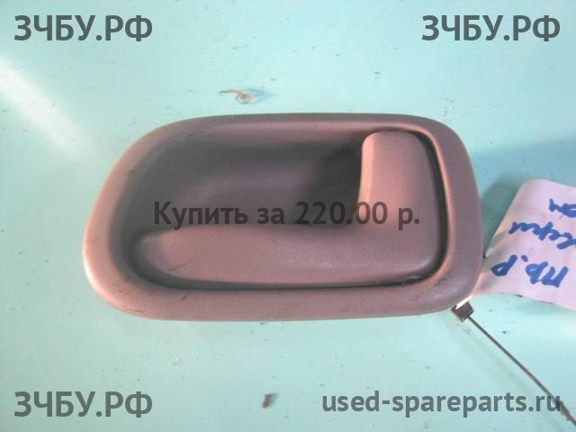 Toyota Corolla (E11) Ручка двери внутренняя передняя правая