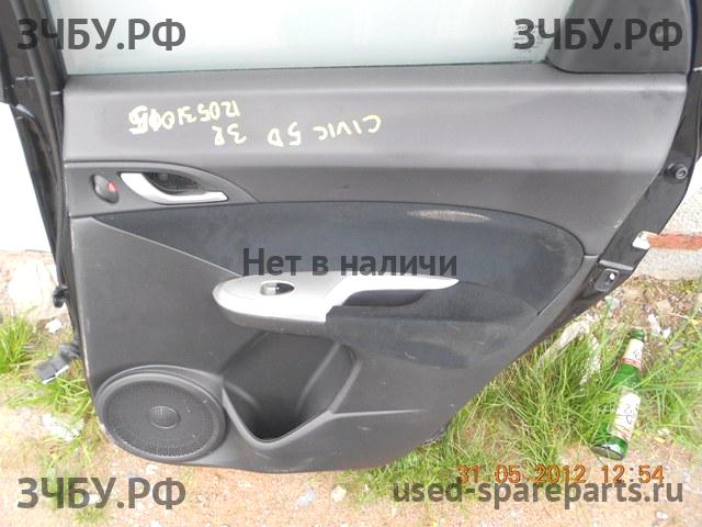 Honda Civic 8 (5D) Обшивка двери задней правой