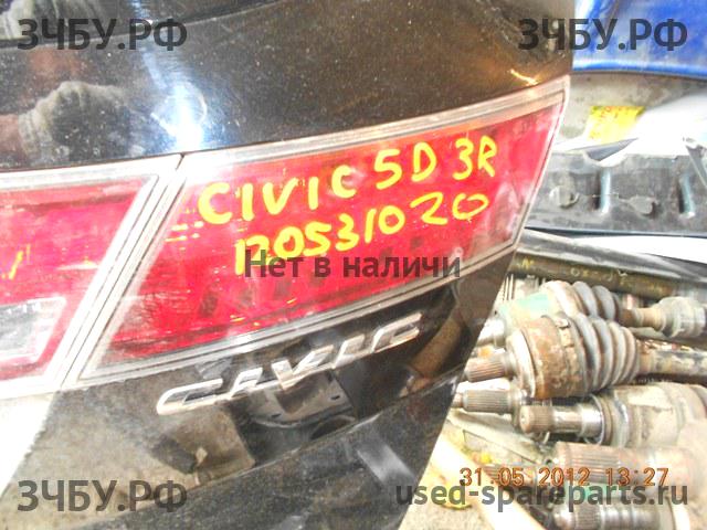 Honda Civic 8 (5D) Фонарь правый