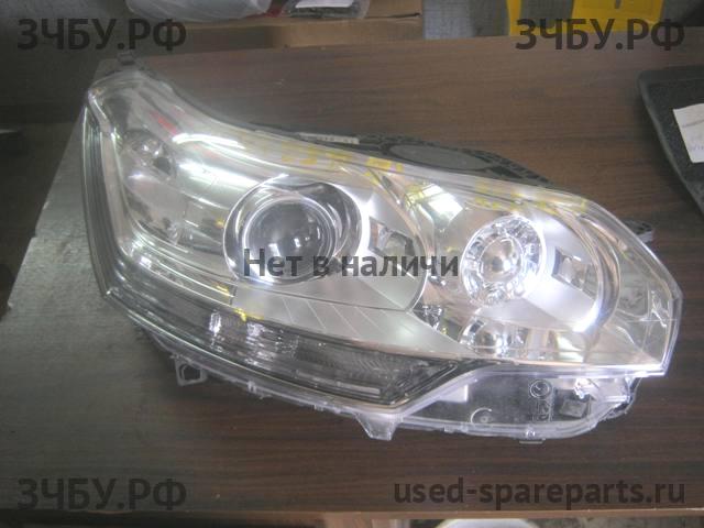 Citroen C5 (3) Фара правая