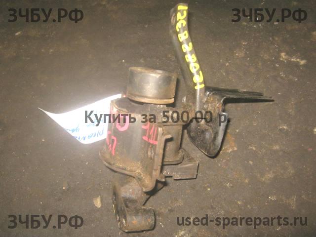 KIA Picanto 1 Опора АКПП