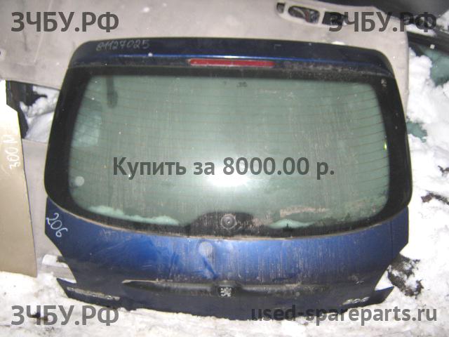 Peugeot 206 Дверь багажника со стеклом