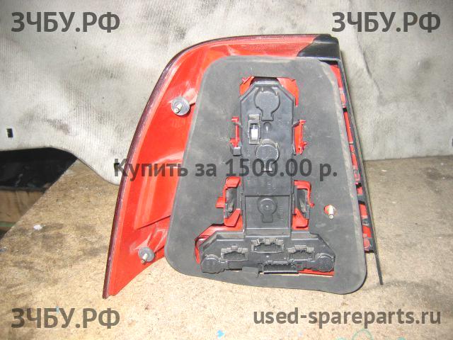 Volkswagen Jetta 4/Bora [1J2] Фонарь правый