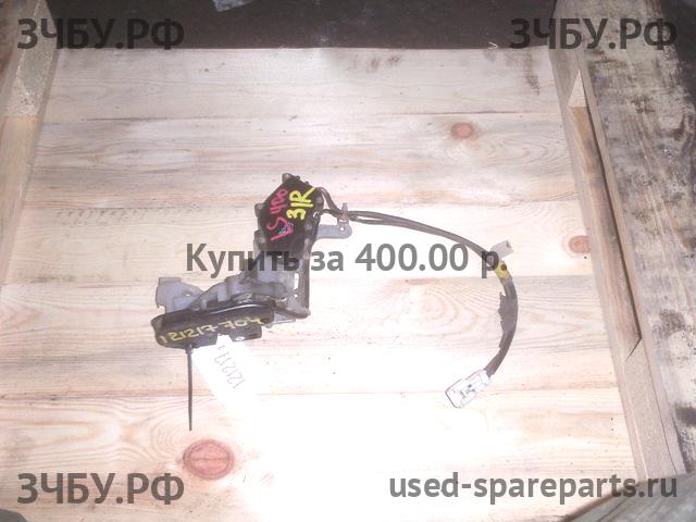Lexus LS (2) 400 Замок двери задней правой