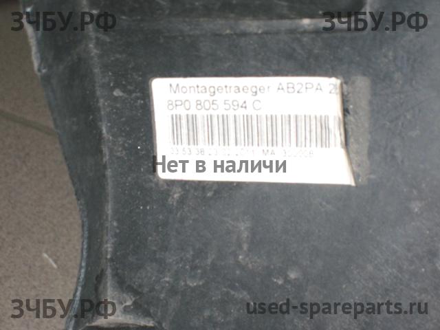 Audi A3 [8P] Панель передняя (телевизор)