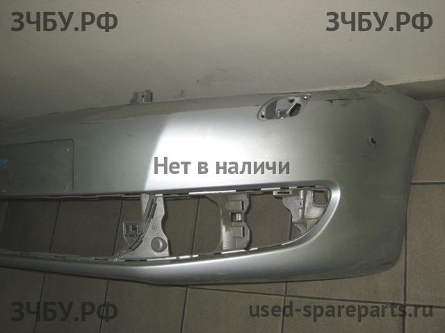 Volkswagen Golf 6 Plus Бампер передний