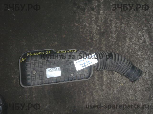 Ford Mondeo 2 Патрубок