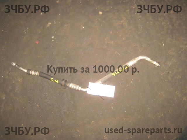Volkswagen Passat B3 Трубка кондиционера