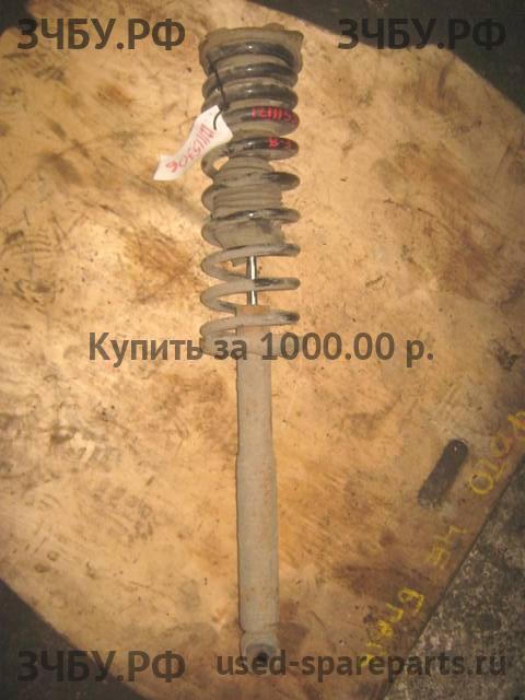 Volkswagen Passat B3 Стойка задняя