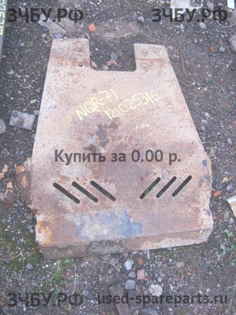 Isuzu NQR 71P Защита картера