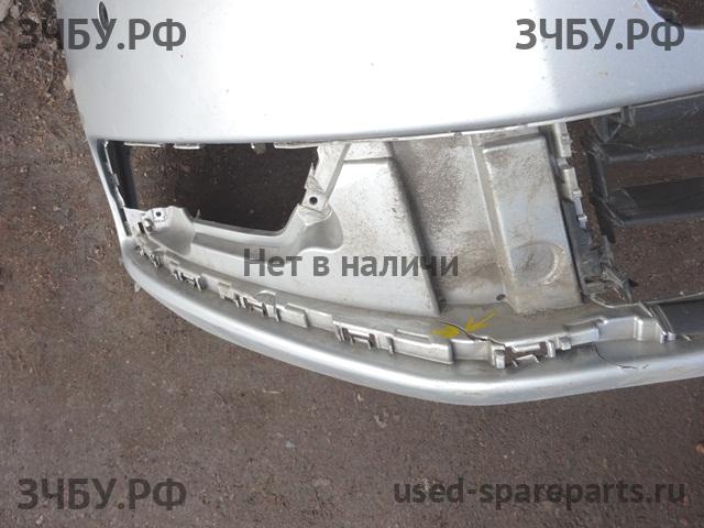Volkswagen Passat B7 Бампер передний