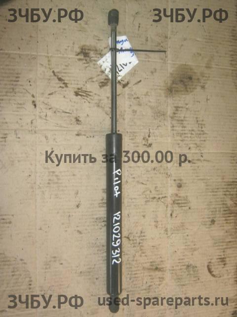 Honda Pilot (2) Амортизатор крышки багажника