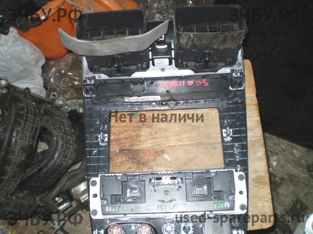 Hummer H-3 Блок управления климатической установкой
