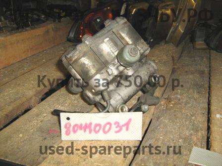 Lexus GS (1) 300 Блок ABS (насос)