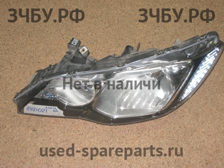 Honda Civic 8 (4D) Фара левая