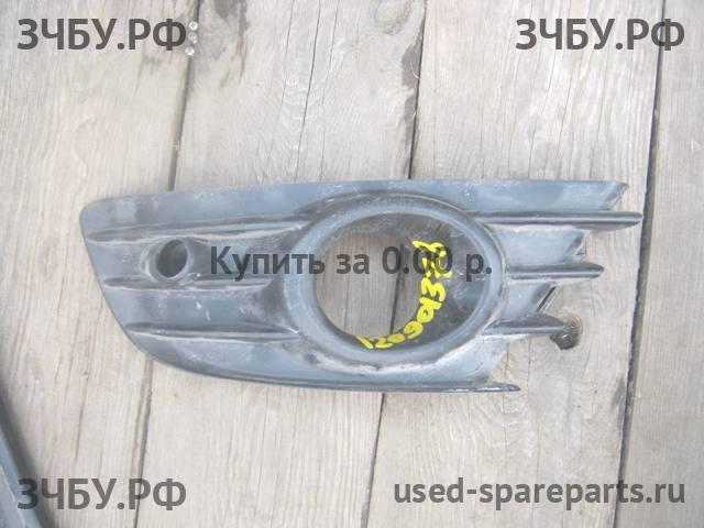 Citroen C4 (1) Накладка