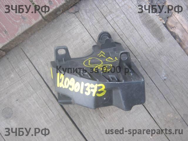 Citroen C4 (1) Кронштейн бампера