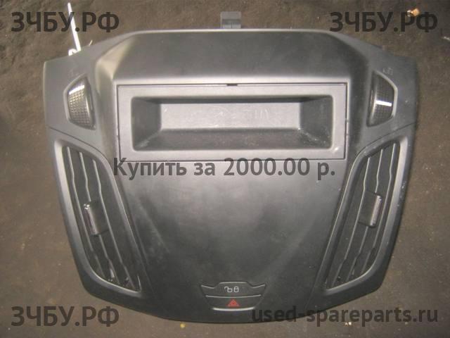 Ford Focus 3 Накладка декоративная на торпедо